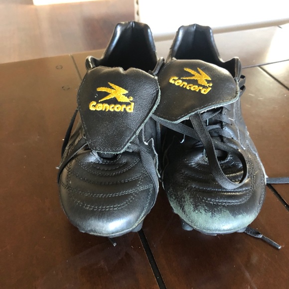Concord Soccer Cleats - Picture 2 of 4